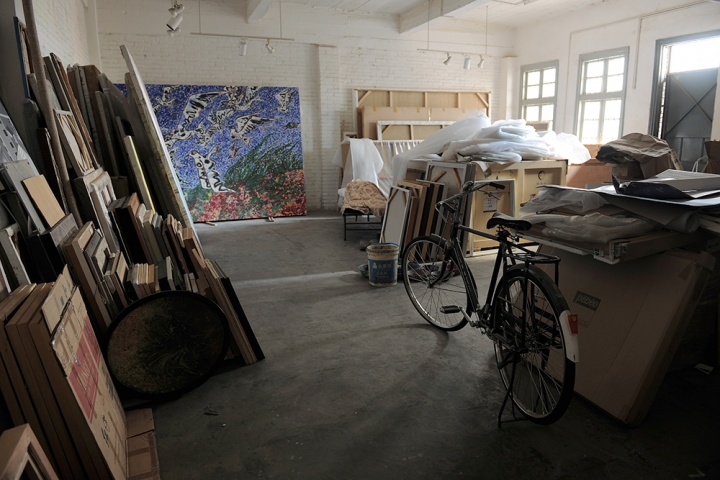 作为库房使用的一间屋子
作为库房使用的一间屋子