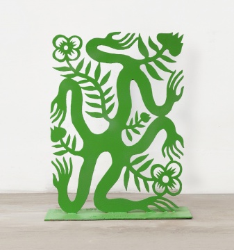 《春天》100x25x80cm 铁雕 2016年
《春天》100x25x80cm 铁雕 2016年