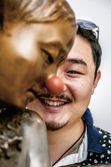 艺术家闫磊
艺术家闫磊