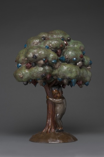 《幸福树》 56×50×78cm 青铜化学着色 2016
