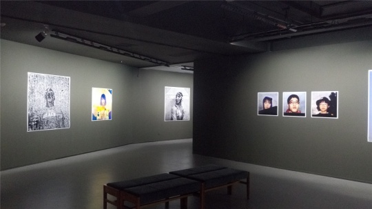尹黎摄影展“感应”现场
尹黎摄影展“感应”现场