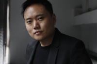 伍伟 专注地、柔软地触摸这个世界