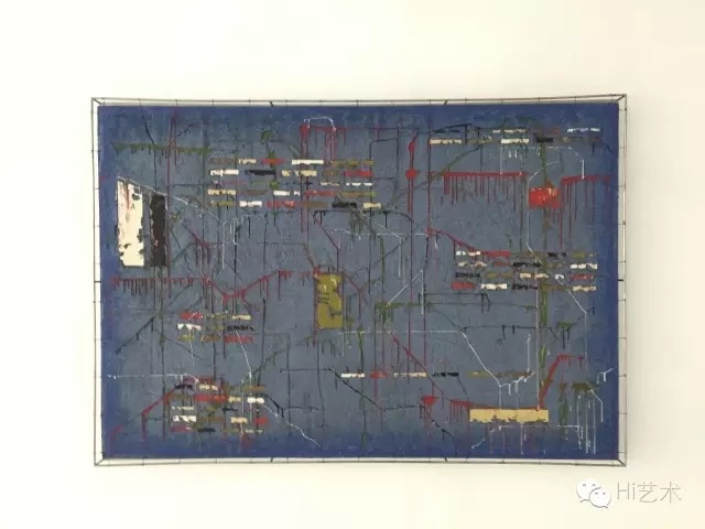 安立奎·布里克曼 《蓝色迷乱》 105×2151cm 油画钢网布面 2014
安立奎·布里克曼 《蓝色迷乱》 105×2151cm 油画钢网布面 2014