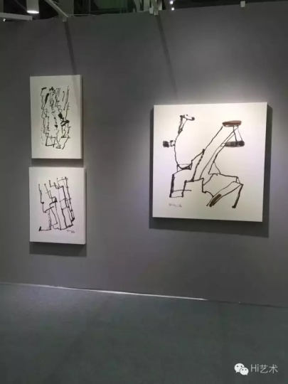 艺琅国际(上)、千高原艺术空间(中)、世界画廊(下)等机构,都带去了本地艺术家王川的作品,观众的反馈也不错
艺琅国际(上)、千高原艺术空间(中)、世界画廊(下)等机构,都带去了本地艺术家王川的作品,观众的反馈也不错
