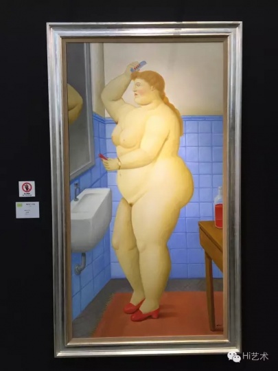 芳草地画廊(香港)第一次参与深圳的艺博会,因此在作品的面貌上也希望呈现多样化的特征。费尔南多·伯特罗的作品得到了诸多人询价,但一幅《盥洗室》95万美金的标价,也吓退了诸多观众
芳草地画廊(香港)第一次参与深圳的艺博会,因此在作品的面貌上也希望呈现多样化的特征。费尔南多·伯特罗的作品得到了诸多人询价,但一幅《盥洗室》95万美金的标价,也吓退了诸多观众