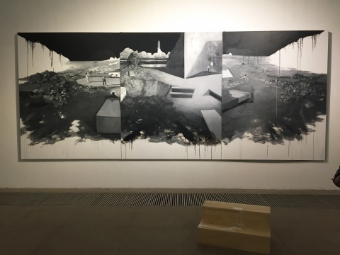 《无关的风景之五》 250x600cm 布面油画 2016