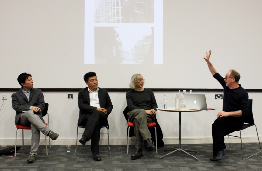 与会学者右起:Kenji Nishi,车飞,Eric Alliez,Michael Dutton
与会学者右起:Kenji Nishi,车飞,Eric Alliez,Michael Dutton