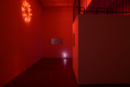 ”不暗的暗房“展览现场
”不暗的暗房“展览现场