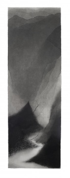 山系列 《仿宋山水》 136.5x44.5cm 纸本水墨 2015
山系列 《仿宋山水》 136.5x44.5cm 纸本水墨 2015