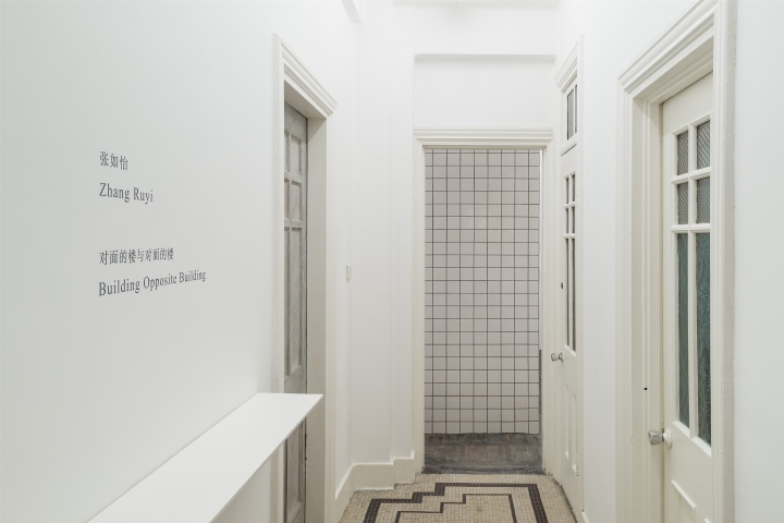 “对面的楼与对面的楼”东画廊展览现场
“对面的楼与对面的楼”东画廊展览现场