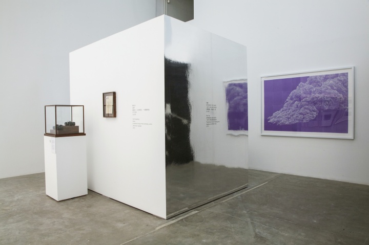 泰康空间2016年季度大展“闪灵:摄影之后”,试图通过艺术家对摄影艺术操作方式的革新,或对图像成形后的探索,在反叛传统摄影的路上,重新定义摄影的本质
泰康空间2016年季度大展“闪灵:摄影之后”,试图通过艺术家对摄影艺术操作方式的革新,或对图像成形后的探索,在反叛传统摄影的路上,重新定义摄影的本质