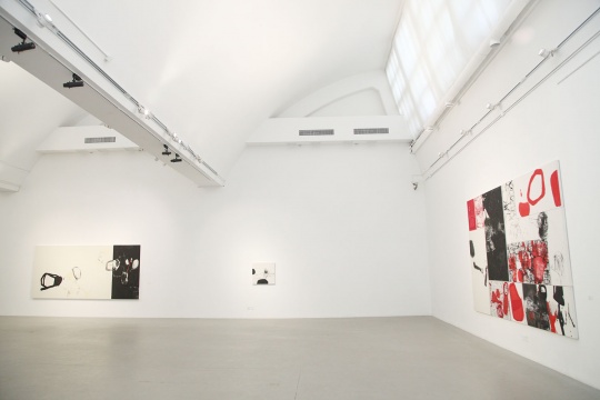 蕴藏抽象中的真实之光 朱岚个展“恒常”在成当代艺术中心开幕 蕴藏抽象中的真实之光 朱岚个展“恒常”在成当代艺术中心开幕