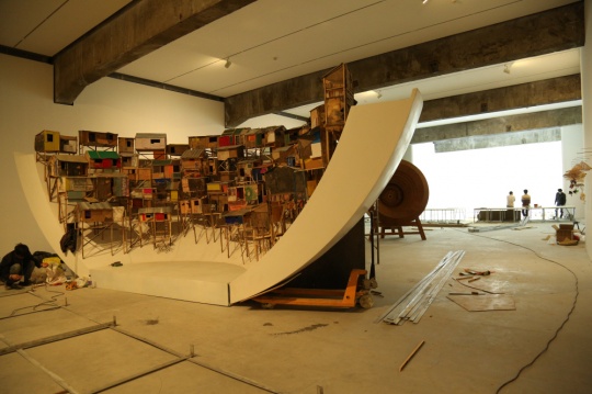 “无墙”与“墙”的悖论 沈远个展“无墙”北京民生现代美术馆于3月4日展出
