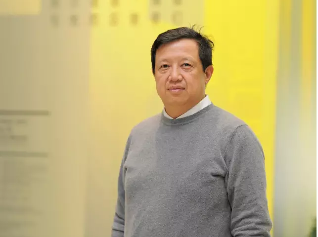 中央美术学院艺术管理与教育学院院长、中方策展人 余丁(摄影/董林)
中央美术学院艺术管理与教育学院院长、中方策展人 余丁(摄影/董林)