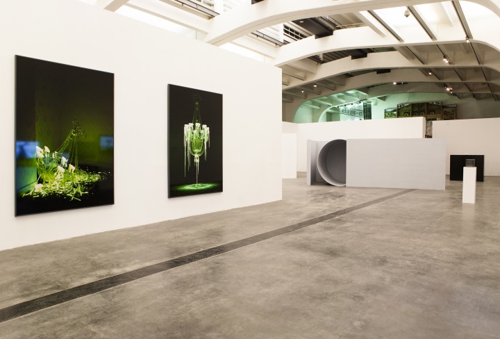 2013年“ON │ OFF: 中国年轻艺术家的观念与实践”,是UCCA首次对75后一批在改革开放后成长起来的艺术家创作状态的全面呈现
2013年“ON │ OFF: 中国年轻艺术家的观念与实践”,是UCCA首次对75后一批在改革开放后成长起来的艺术家创作状态的全面呈现