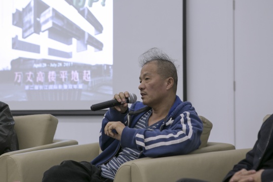 联合策展人、艺术家王庆松在发布会现场
联合策展人、艺术家王庆松在发布会现场