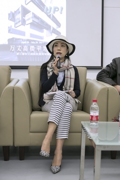 万丈高楼平地起 第二届长江国际影像双年展开幕在即 万丈高楼平地起 第二届长江国际影像双年展开幕在即