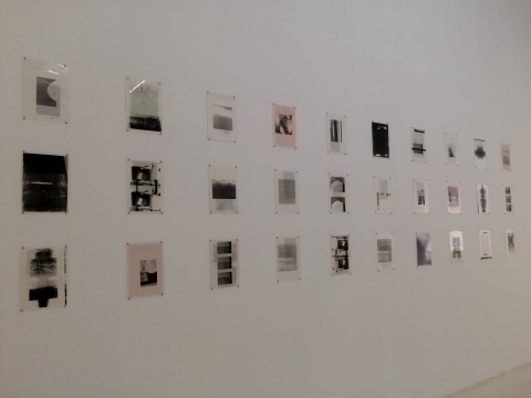 小作品的集合 来自艺术家思维意识里对“医院”复杂而冰冷的印象 小作品的集合 来自艺术家思维意识里对“医院”复杂而冰冷的印象