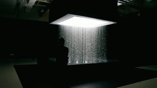 高谷史郎、乌尔夫· 朗海因里希、克里斯蒂安·巴托斯 《3D水阵》尺寸可变  水光装置 2014
