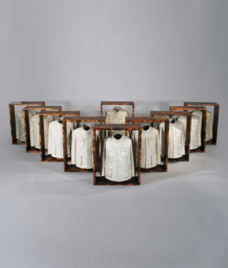 隋建国 《世纪的影子》 50×39.5×22cm 铝 纸本拼贴木板
成交价:5,780,000HKD
隋建国 《世纪的影子》 50×39.5×22cm 铝 纸本拼贴木板
成交价:5,780,000HKD