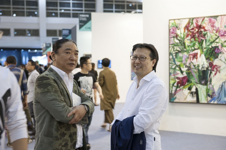 艺术家李贵君
艺术家李贵君