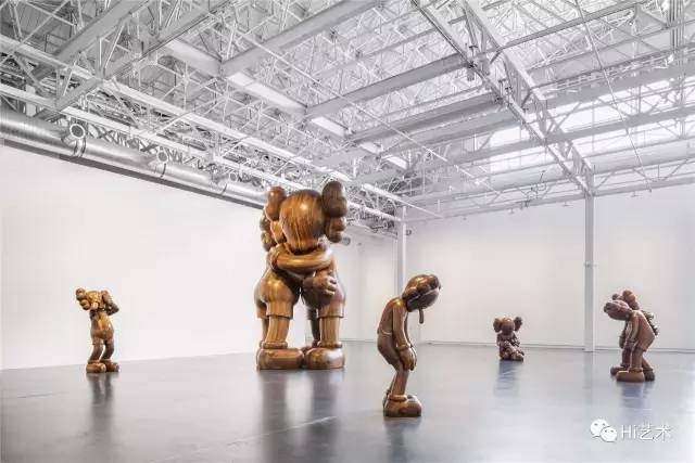 上海余德耀美术馆KAWS在中国首次回顾展“始于终点”
上海余德耀美术馆KAWS在中国首次回顾展“始于终点”