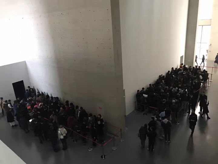 去余德耀美术馆和上海龙美术馆(西岸馆)看展,排队也已经成为了日常
去余德耀美术馆和上海龙美术馆(西岸馆)看展,排队也已经成为了日常
