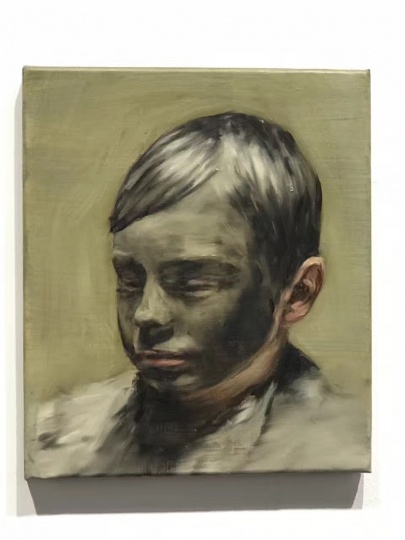 Michael Borremans《Mud Boy》42 x 36cm 2017 以42万美元售出
