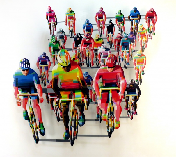 《环法自行车赛（横版）》 160×155cm 汽车颜料、铝合金 2016
