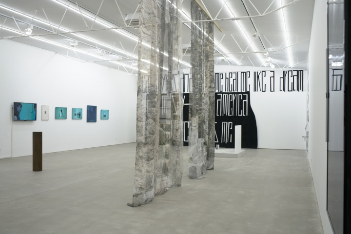 今格空间群展“无以复加”展览现场
今格空间群展“无以复加”展览现场