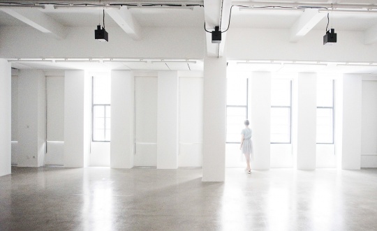 “菲利普·帕雷诺：共此时”展览现场，2017，上海外滩美术馆
