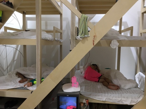 竹林七加二 双飞艺术中心在德萨画廊“ 竹林七加二 双飞艺术中心在德萨画廊“