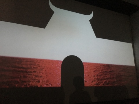 周童在北京现在画廊上演“空城计”,你中计了吗? 周童在北京现在画廊上演“空城计”,你中计了吗?