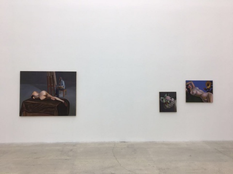 展览作品尺寸千差万别
展览作品尺寸千差万别