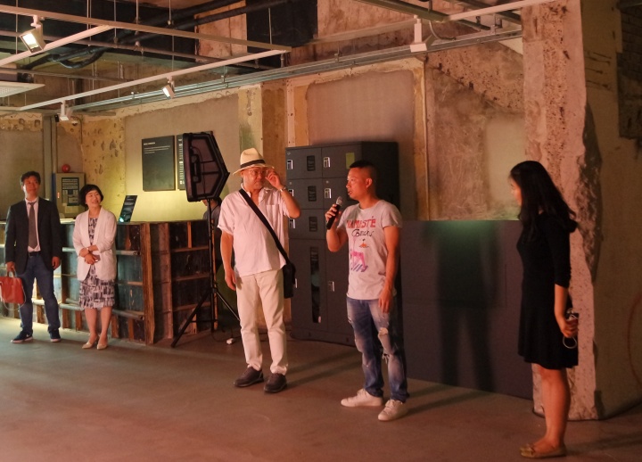 韩国济州岛阿拉里奥美术馆 陈彧凡个展“A Rolling stone”展览现场
韩国济州岛阿拉里奥美术馆 陈彧凡个展“A Rolling stone”展览现场
