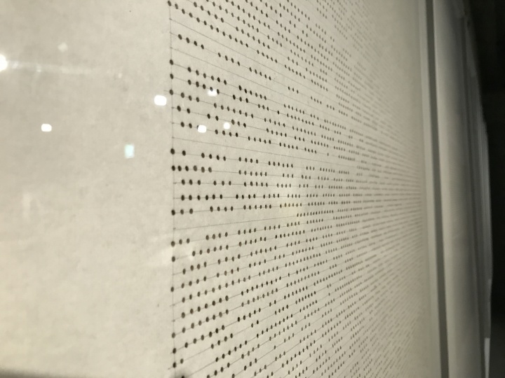 《庄子》 82.5 x 131.5cmx7、16x32cm、115x78x48cm 纸本综合技法 2008
《庄子》 82.5 x 131.5cmx7、16x32cm、115x78x48cm 纸本综合技法 2008