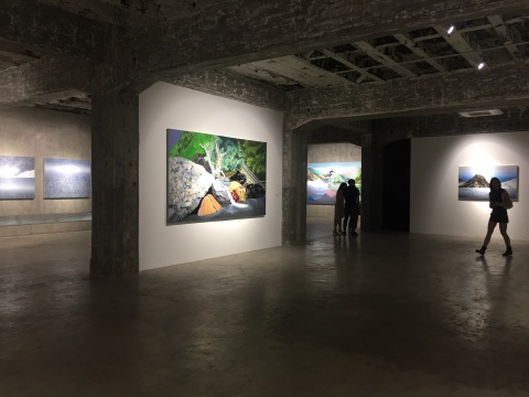 展出了近20幅作品
展出了近20幅作品