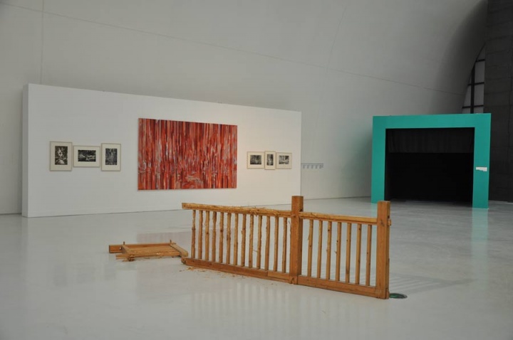 “首届CAFAM泛主题展:超有机一个独特研究视角和实验”展览现场(2011)
“首届CAFAM泛主题展:超有机一个独特研究视角和实验”展览现场(2011)