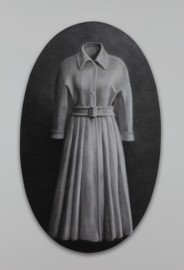 《轮廓2》160×98cm 碳笔毛毡 2013
《轮廓2》160×98cm 碳笔毛毡 2013