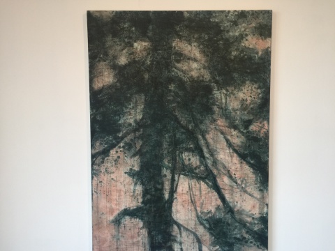 《尧山松》 150×110cm 布面综合材料 2015
《尧山松》 150×110cm 布面综合材料 2015