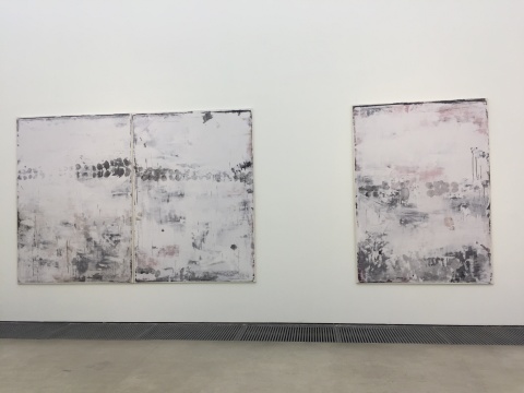 《湖上NO.13》 213×153cm 综合材料 2016
《湖上NO.13》 213×153cm 综合材料 2016
《湖上NO.13》 213×153cm 综合材料 2016
《湖上NO.13》 213×153cm 综合材料 2016