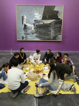美术馆里的“画边野餐”,“赵半狄的中国Party”闭幕尤伦斯当代艺术中心 美术馆里的“画边野餐”,“赵半狄的中国Party”闭幕尤伦斯当代艺术中心
