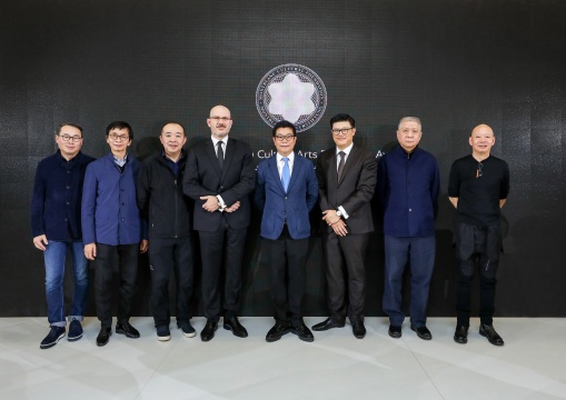 颁奖典礼现场,嘉宾合影
颁奖典礼现场,嘉宾合影