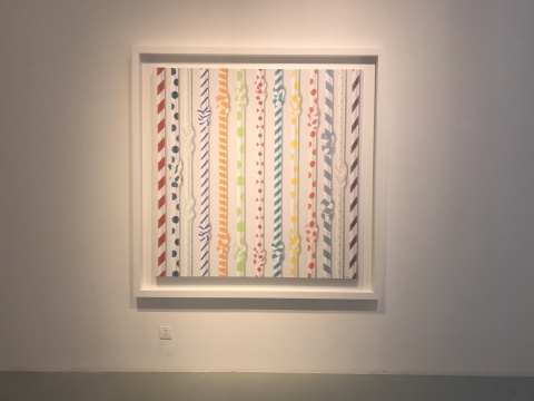 《最方的圆 》布面油画 150×150cm 2015
《最方的圆 》布面油画 150×150cm 2015