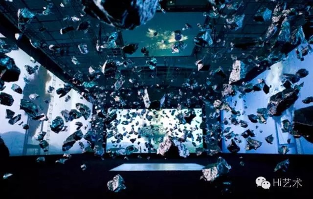 2011
“展望:我的宇宙”
2011
“展望:我的宇宙”