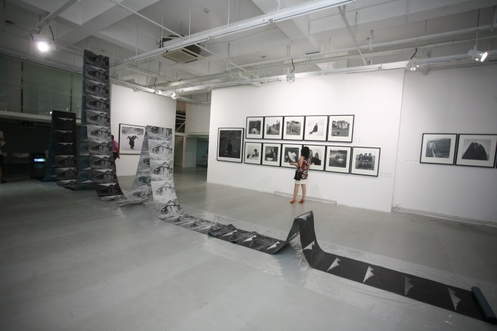 2008年黎朗个展“图片的边界”
2008年黎朗个展“图片的边界”