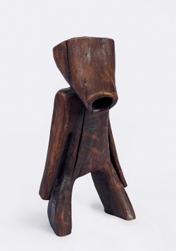 王克平 《小丫》  53.5×27.5×25cm 木雕 1988

估价：RMB 180,000-250,000

