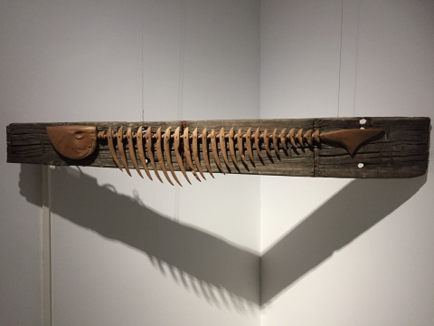 李庆阳 《一个单眼皮患者的14秒1》30×10×170cm 船板木 机械 2016
李庆阳 《一个单眼皮患者的14秒1》30×10×170cm 船板木 机械 2016
