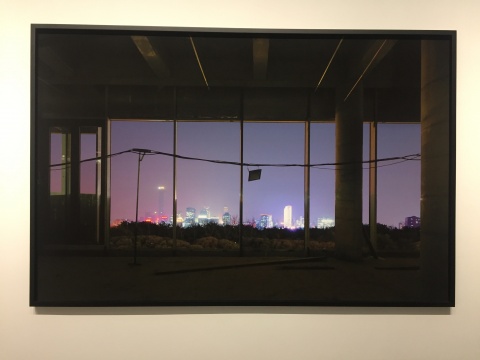 乔瓦尼·欧祖拉 《再次失去你，北京》 150×230c, 棉纸上艺术微喷、塑铝板、带框 2017
