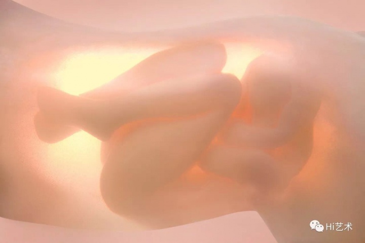 《恋人》 85×50×18cm 树脂&橡木 2011(局部)
《恋人》 85×50×18cm 树脂&橡木 2011(局部)